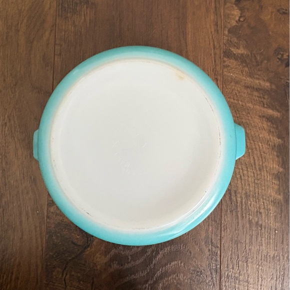 Vintage PYREX Butterprint 473 Turquoise White 1 qt Casserole Dish no lid - Picture 5 of 6